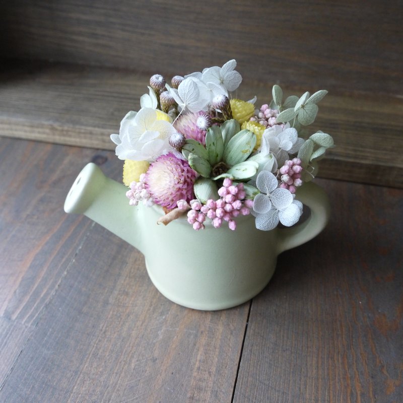 【Good mood pink pink green】 Japanese imported flowers dried flowers table / exchange gifts / Christmas gifts - Items for Display - Plants & Flowers Green