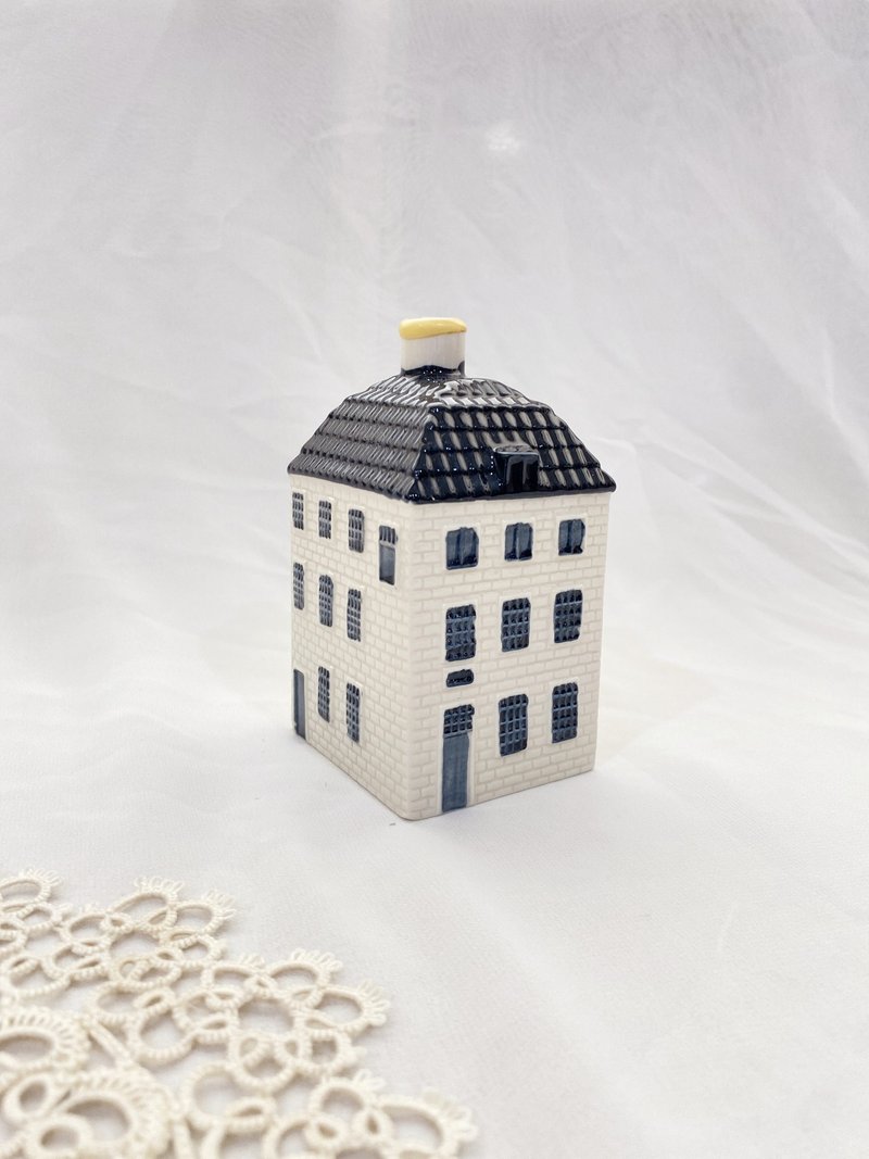 【好日戀物】荷蘭KLM皇家航空代爾夫特藍陶小屋 #55 - 擺飾/家飾品 - 陶 白色