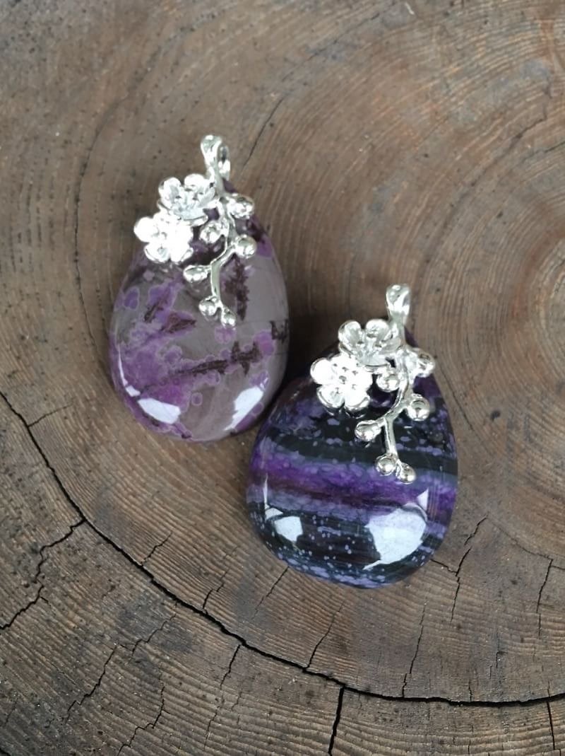 ♦ My.Crystal ♦ ♦ Nine Nights quality Shujulaishi pendant - Necklaces - Gemstone Purple
