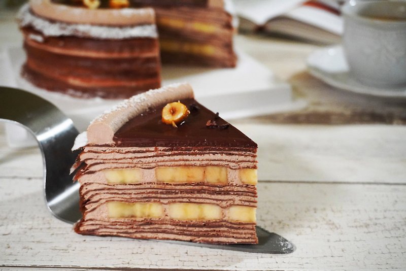 Valrhona Hazelnut Banana Layer Cake (7 inches/can be delivered at home) - Cake & Desserts - Other Materials 
