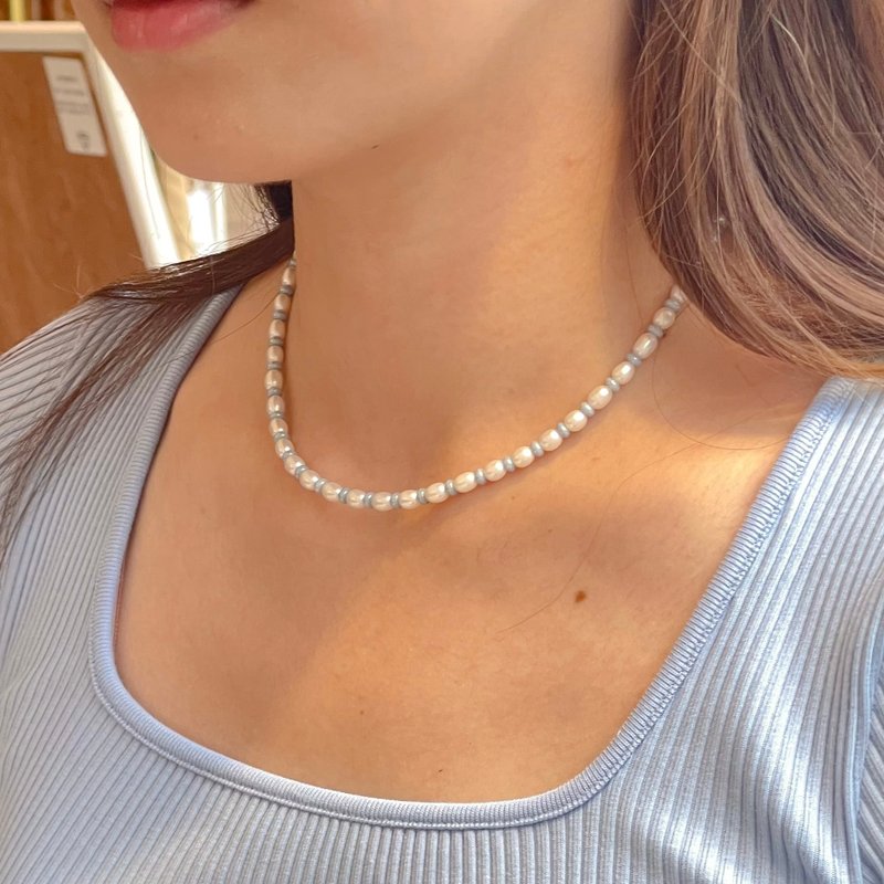 Charming Cute I Pearl Necklace Blue - สร้อยคอ - ไข่มุก สีน้ำเงิน