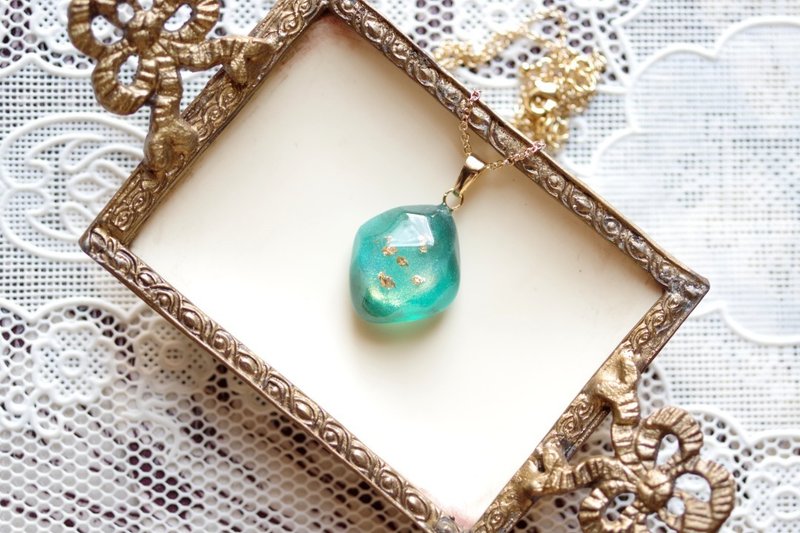 樹脂藝術 礦物造型吊墜 | 心之所聞 - 項鍊 - 樹脂 綠色