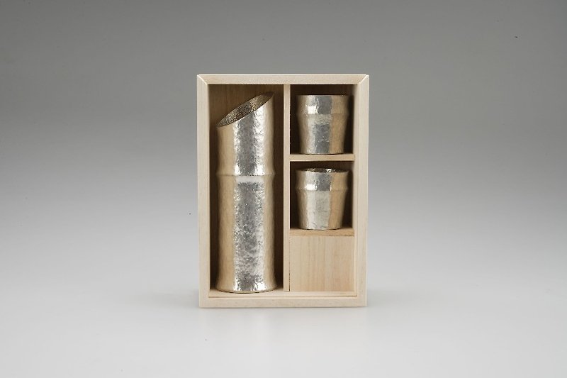 Bamboo Sake Set - hammered - Bar Glasses & Drinkware - Other Metals Silver