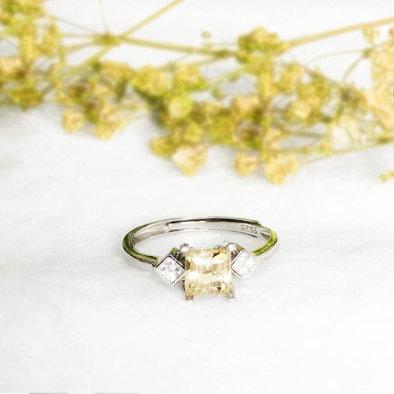|純銀珠寶| 天然黃水晶 S925 公主方面戒指(可調戒圍/換寶石) - 戒指 - 寶石 黃色
