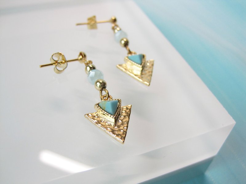 土耳其藍 - 三角垂掛耳環．神秘的女孩 - 耳環/耳夾 - 寶石 金色