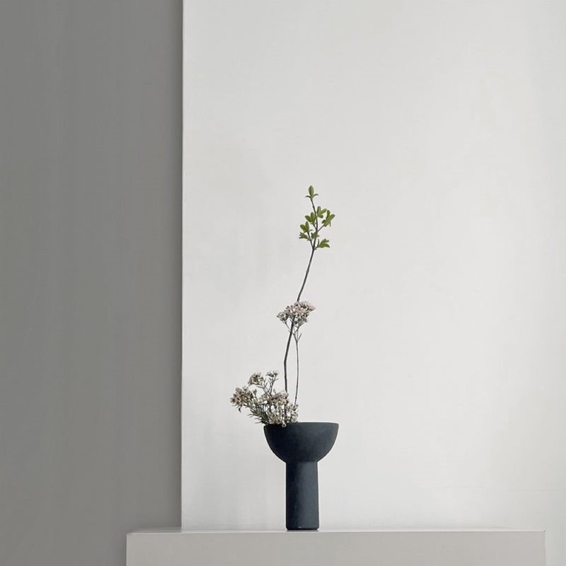 Block Vase Mini  - 陶 花器 迷你型 - 擺飾/家飾品 - 陶 黑色