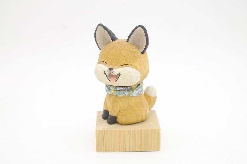I want to be a room wood carving animal _ small fox wood color (log hand carved) - Stuffed Dolls & Figurines - Wood Gold