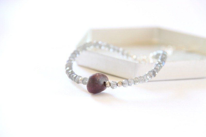 Ruby ore pull stone bracelet - Bracelets - Gemstone Red