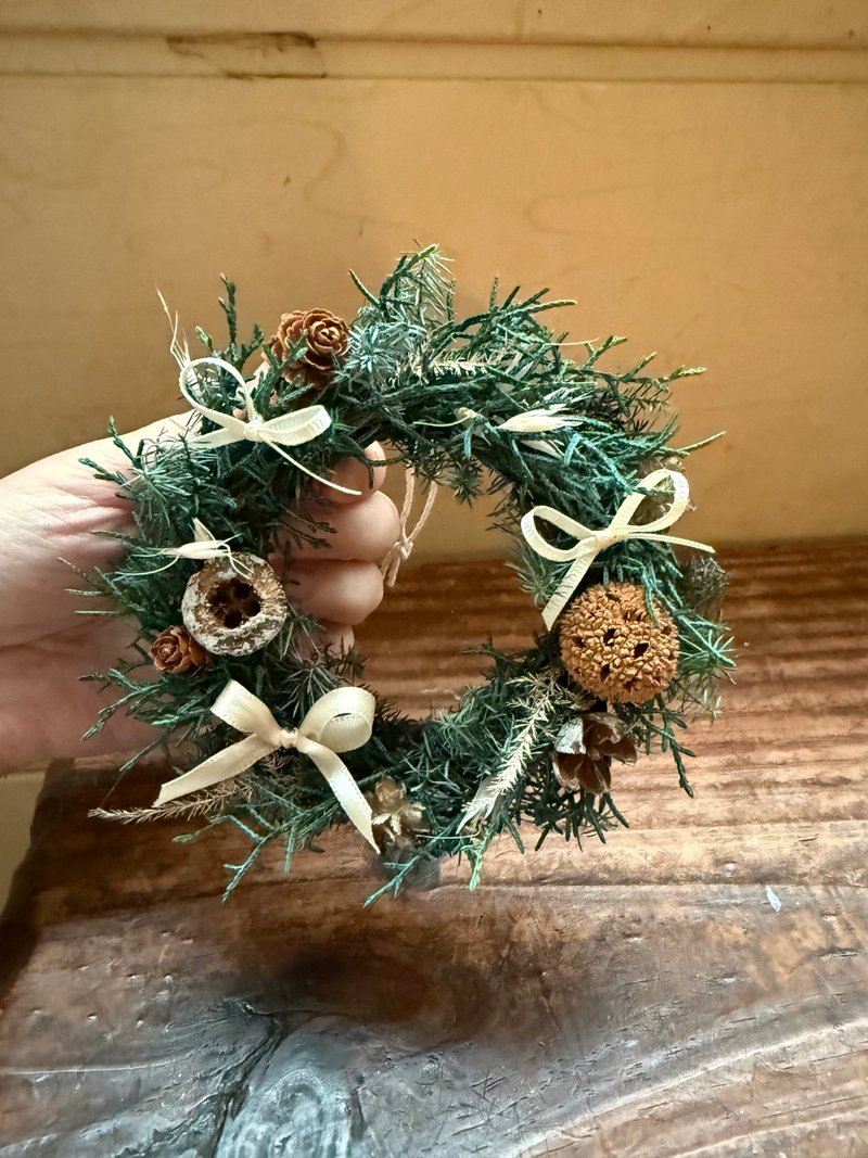 永生聖誕花圈 白蝴蝶結 雪松花圈 - 乾燥花/永生花 - 植物．花 綠色