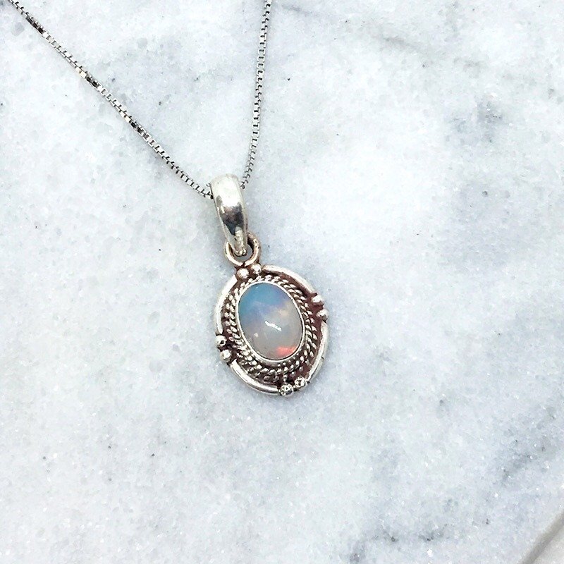 Opal 925 sterling silver elegant design necklace Nepal handmade mosaic production - สร้อยคอ - เครื่องเพชรพลอย สีเงิน