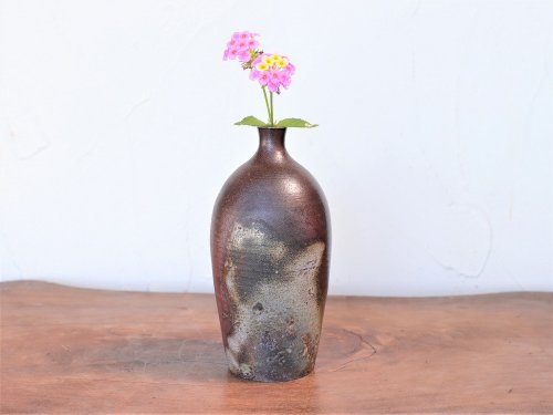 備前焼の花瓶です。12 備前焼 花瓶 - メルカリ