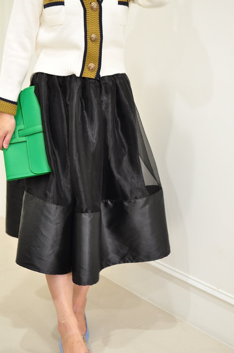 Flat 135 X Taiwan designer series French big round skirt Ugan yarn stitching yarn skirt - Skirts - Polyester Black
