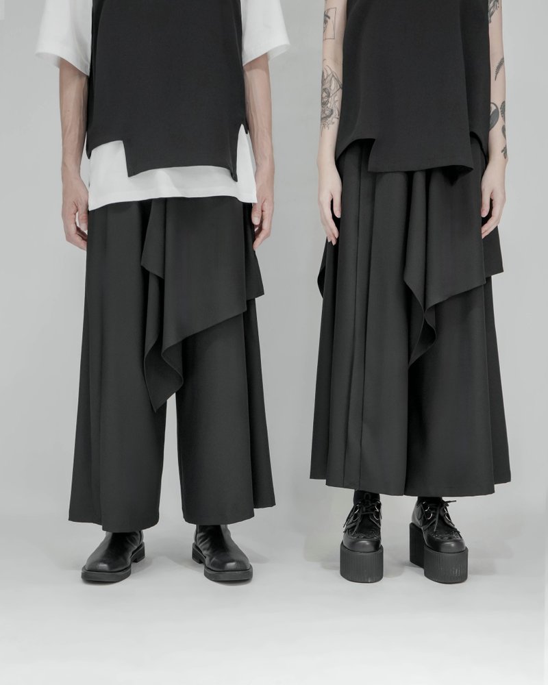 MUKK DESIGN Floppy wide culottes - Unisex Pants - Polyester Black