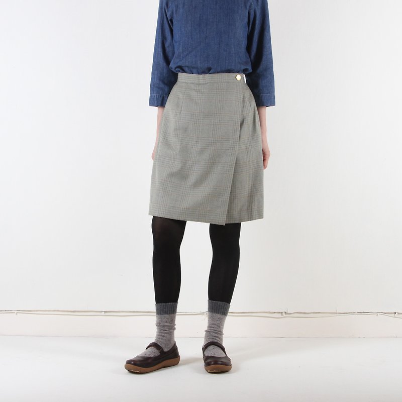 Ancient】 【egg plant stone moss plaid high waist shorts - Women's Pants - Polyester Green
