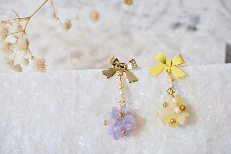 [Flower cluster] Hydrangea shape/earrings/ Clip-On/ Silver/yellow, white, red and purple - Earrings & Clip-ons - Resin Yellow