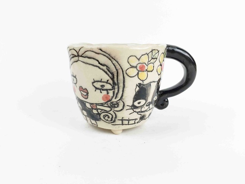 Nice Little Clay Handmade Mini Cup _ Girl and the Black Wheel 0106-03 - ถ้วย - ดินเผา ขาว