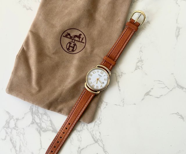 美品 HERMES/エルメス プルマン デイト レディース腕時計 ゴールド 箱付 希少】HERMES/エルメス プルマン PU2 240 デイト レディース
