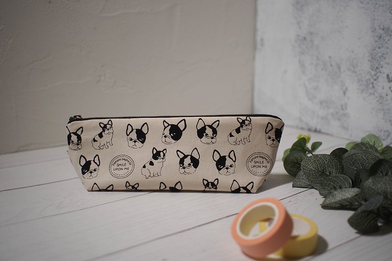Daily series pencil case/pencil case/limited handmade bag/naughty magic bucket/in pre-order - Pencil Cases - Cotton & Hemp White