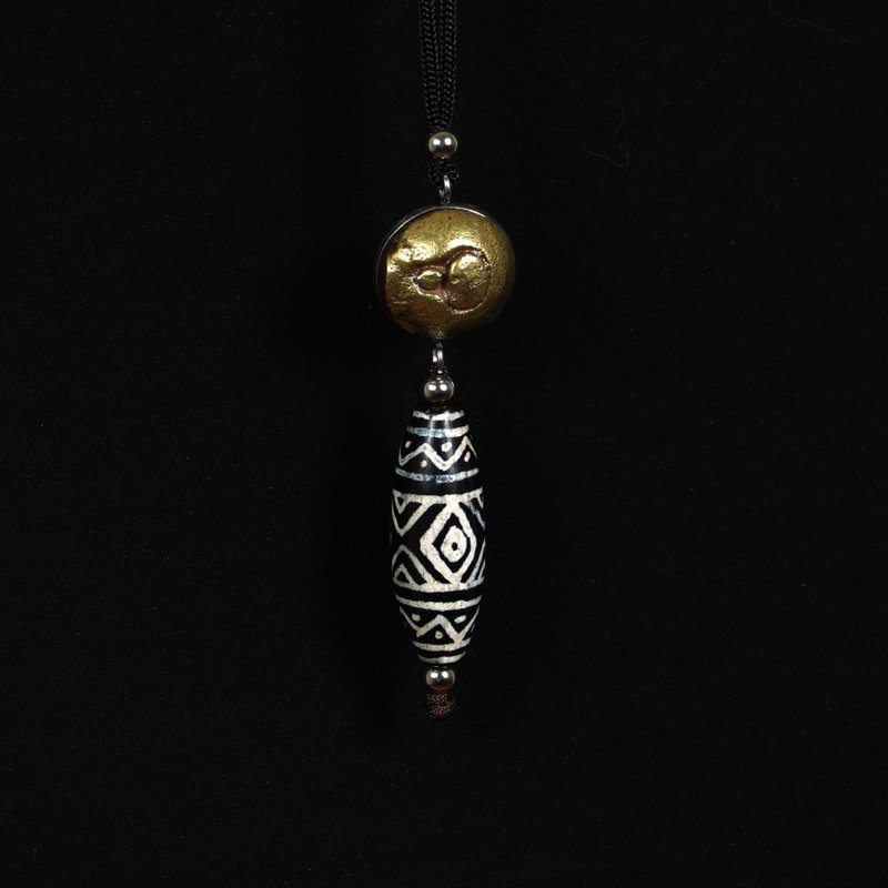 Burmese Talong curse beads - West Asian Vajra 3-eye totem ancient bead rope chain - สร้อยคอยาว - วัสดุอื่นๆ 