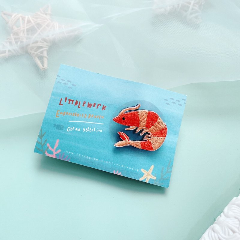 刺繡別針/燙貼 | 海洋系列 | 蝦子  | Littdlework - 徽章/別針 - 繡線 多色