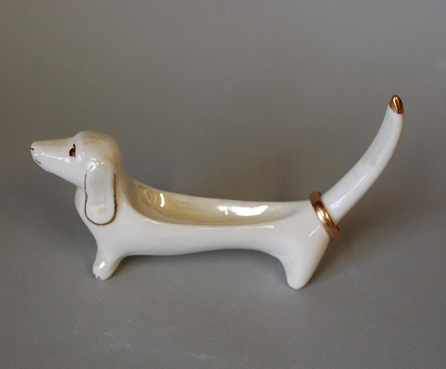 Wiener dog sale ring holder