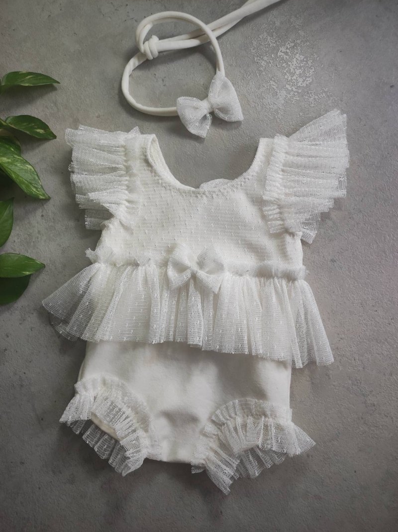 Bodysuit for a newborn girl's first photo shoot - เครื่องประดับ - วัสดุอื่นๆ หลากหลายสี