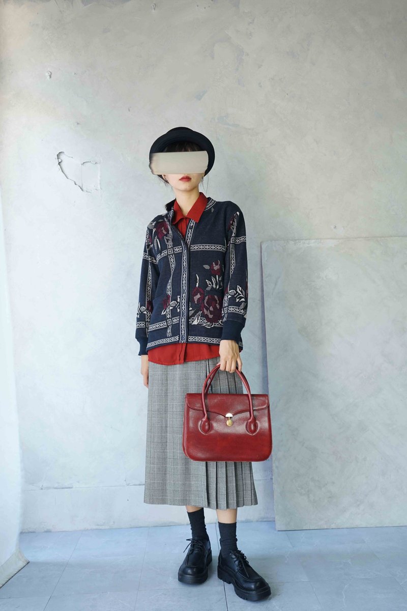 尋寶古著-灰藍色窗花復古緹花開襟針織外套 - 女毛衣/針織衫 - 聚酯纖維 藍色