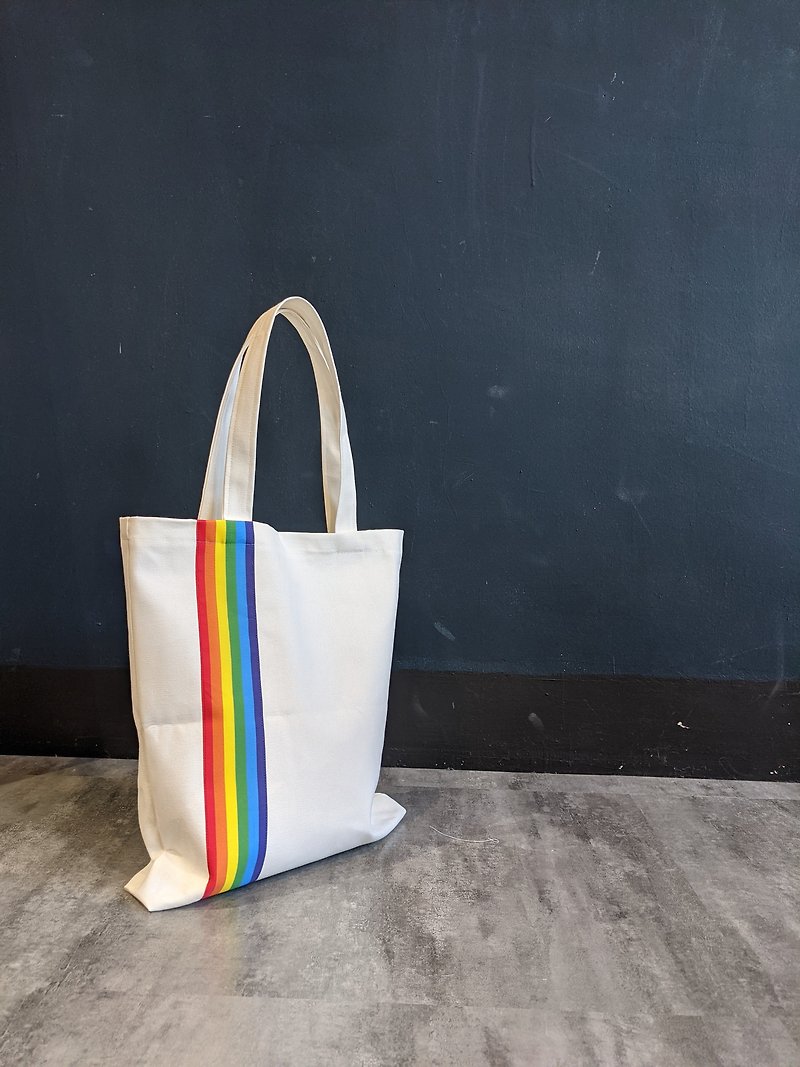 Rainbow tote bag - กระเป๋าถือ - ผ้าฝ้าย/ผ้าลินิน หลากหลายสี