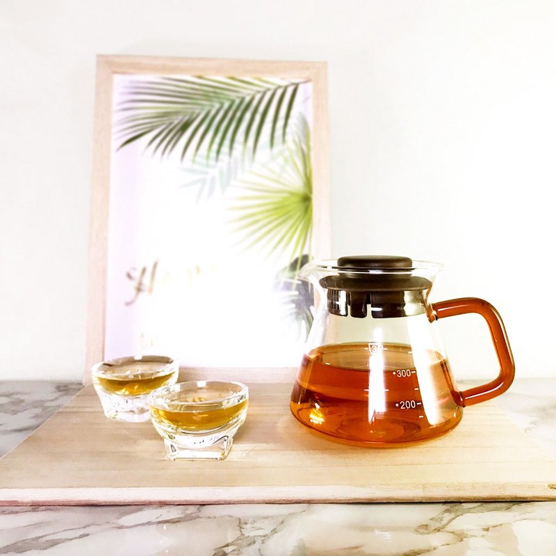 台灣純手工吹製 日詮刻度玻璃壺 棕色把手360ml - 茶壺/茶杯/茶具 - 玻璃 