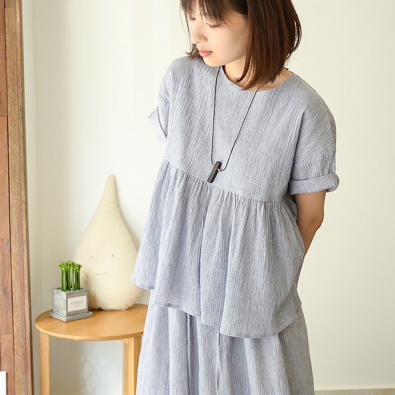 Thin striped short paragraph doll shirt | shirt  |independent brand | Sora - シャツ・ブラウス - コットン・麻 