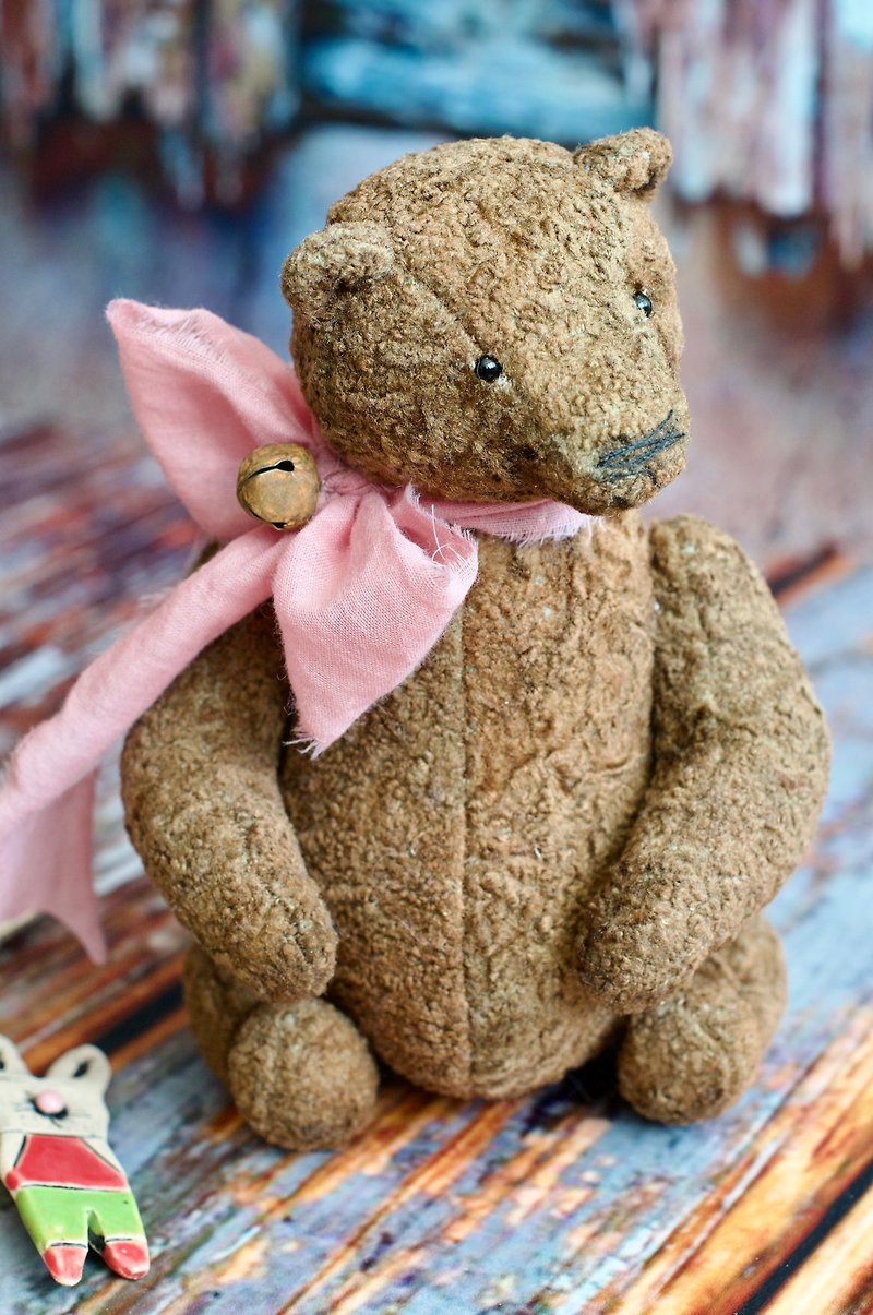 Choco Teddy Bear created with vintage plush. - ตุ๊กตา - วัสดุอื่นๆ สีนำ้ตาล