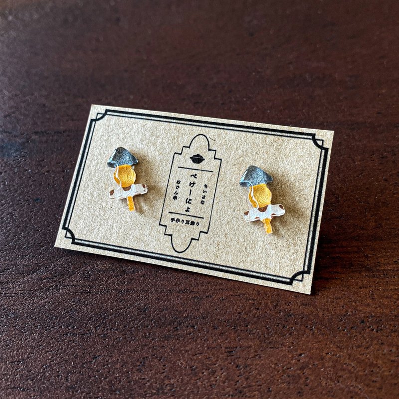 small oden skewer earrings - ต่างหู - พลาสติก สีนำ้ตาล