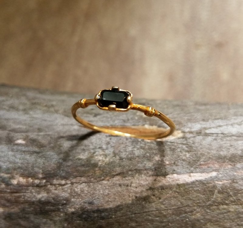 Vintage Gold-plated Ring - แหวนทั่วไป - โลหะ 