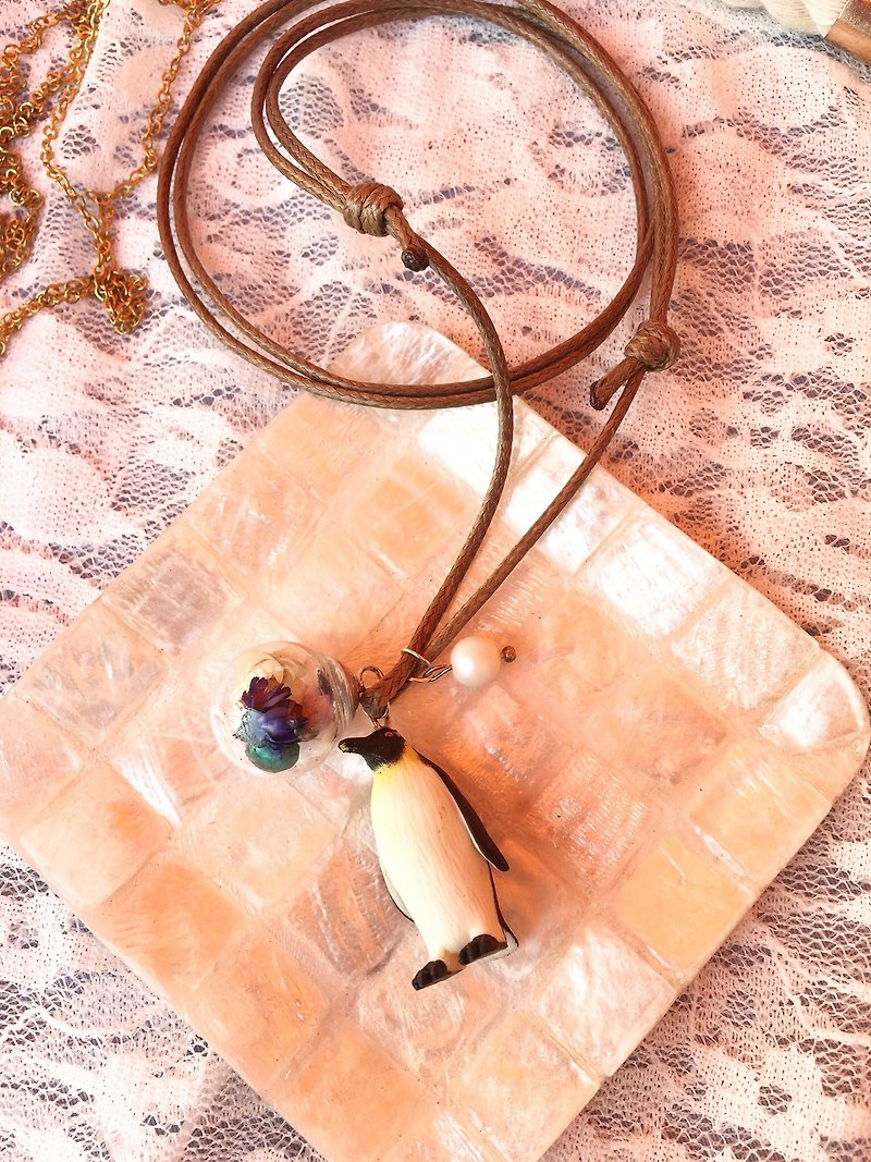 Animal glass beads necklace - สร้อยติดคอ - พืช/ดอกไม้ หลากหลายสี