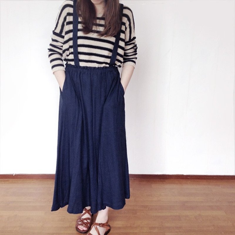 [Armoire *] slab 100% linen soft processing suspender skirt [rm-07] navy - กระโปรง - ผ้าฝ้าย/ผ้าลินิน สีน้ำเงิน