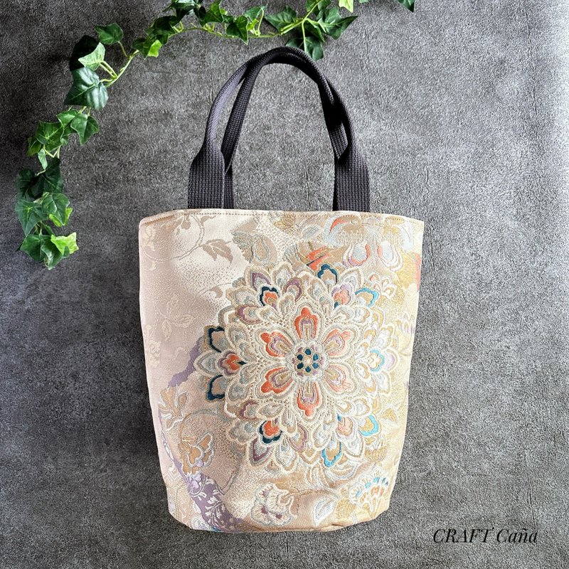 Kimono Obi remake Tote Bag Hanamonflower - กระเป๋าถือ - ผ้าไหม หลากหลายสี