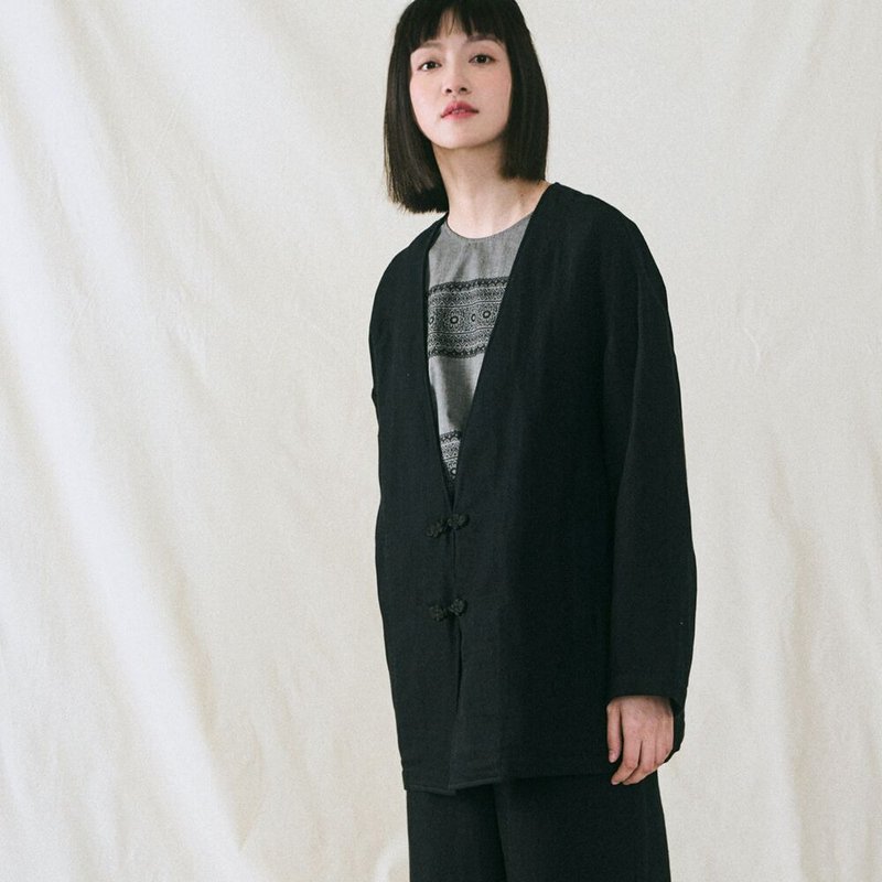 Handmade Chinese style buckle unisex cotton jacket O221203 - Women's Tops - Cotton & Hemp Black