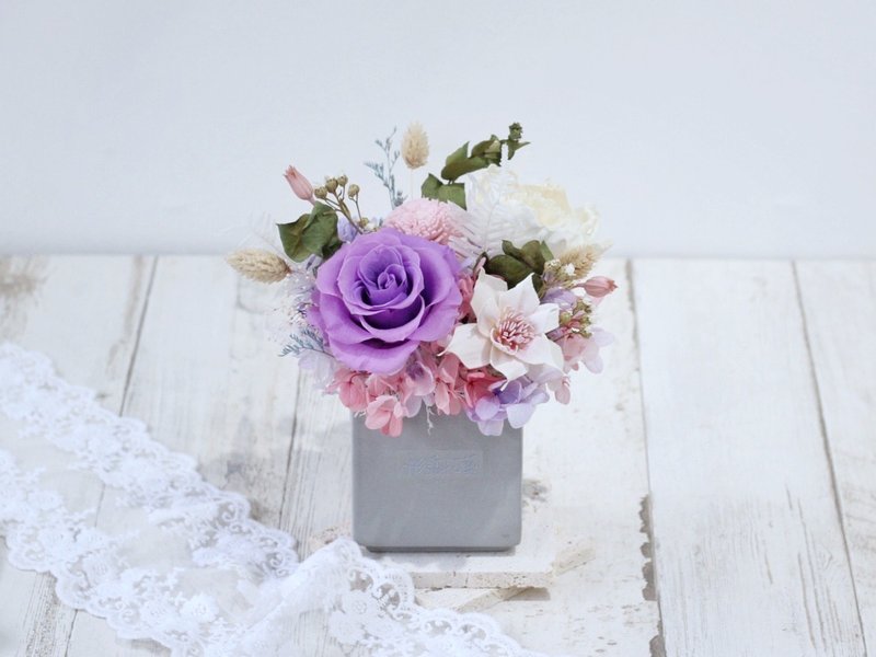 Fl0175-04 Medium Preserved Table Flower-Lavender Purple - Dried Flowers & Bouquets - Plants & Flowers 