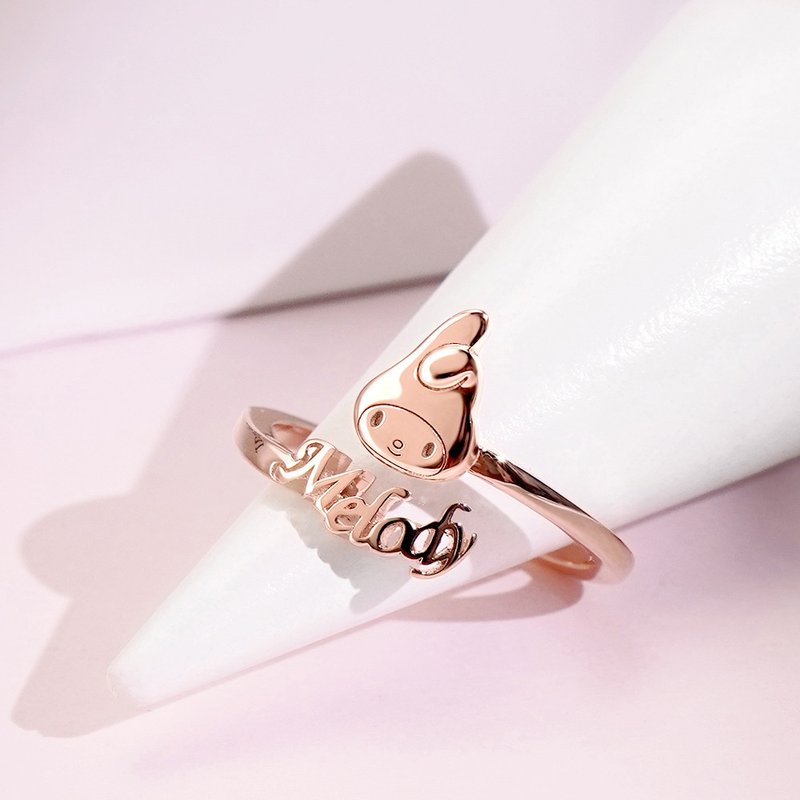 【客製化禮物】My Melody & Me 系列-美樂蒂訂製字母純銀戒指 - 戒指 - 純銀 粉紅色
