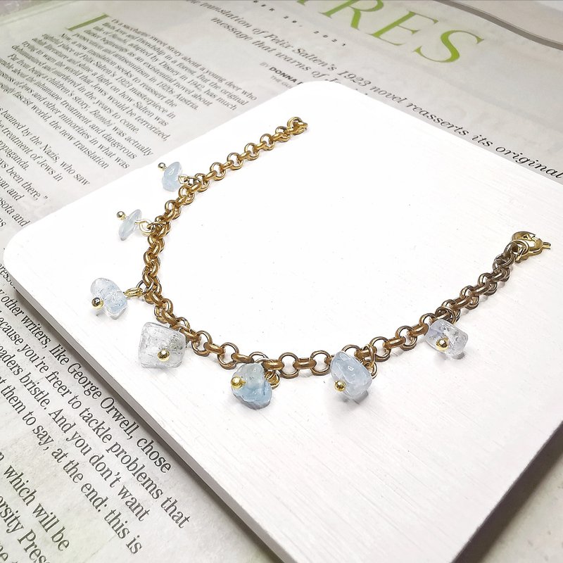 弄花 手工復古黃銅手鍊 - 清澈 - 手鍊/手環 - 銅/黃銅 金色