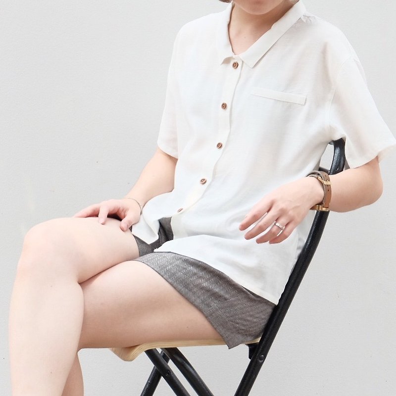 Yama Shoulder Slope Shirt - White Color - Women's Tops - Cotton & Hemp White