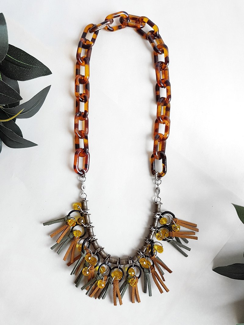 VEYNA Fan Fringe Short Necklace //ORGANIC - Necklaces - Genuine Leather Brown