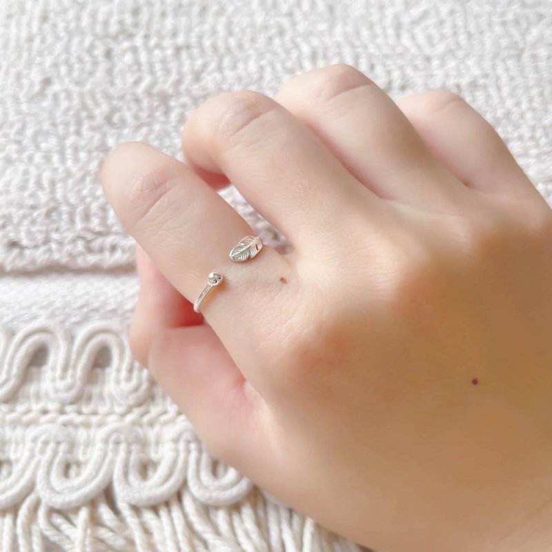 Feather Design 925 Sterling Silver Ring Adjustable Ring - แหวนทั่วไป - เงินแท้ สีเงิน