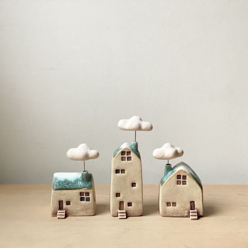 グリーンスモールハウスエッセンシャルオイルディフューズ/メルティングスノーグリーングレーズ3棟共同購入 - アロマ・線香 - 陶器 グリーン