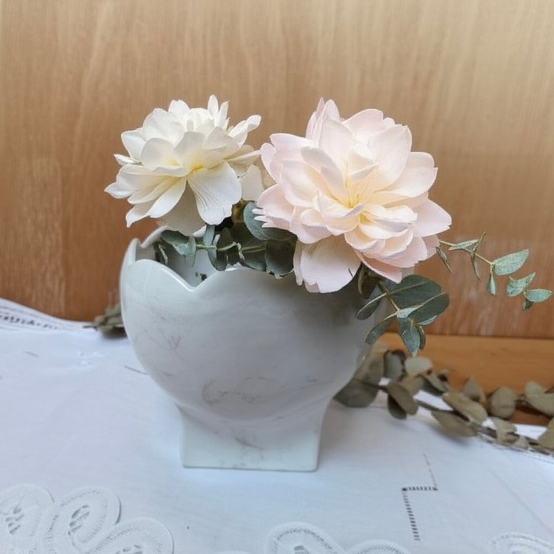 粉色大理石紋花瓣型花器 - 花瓶/花器 - 瓷 