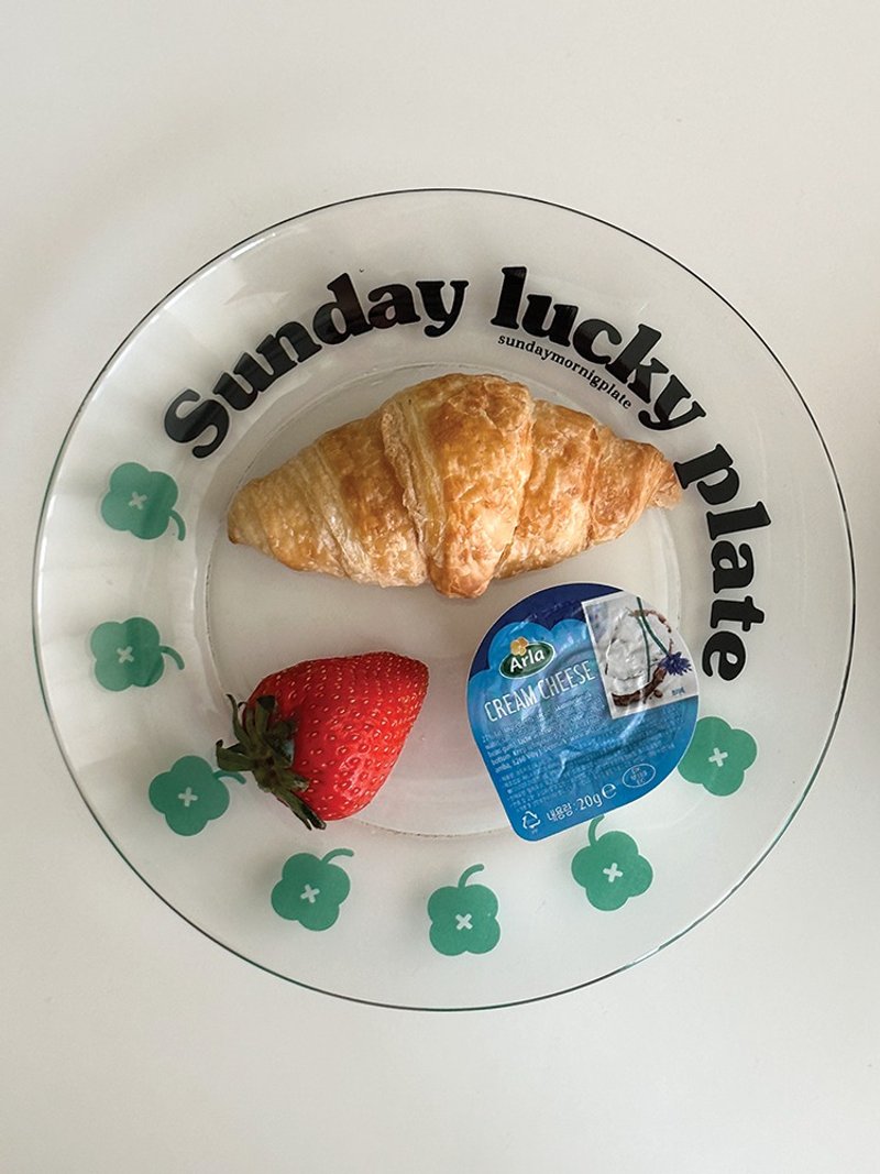 Sunday Lucky Plate - จานและถาด - แก้ว 