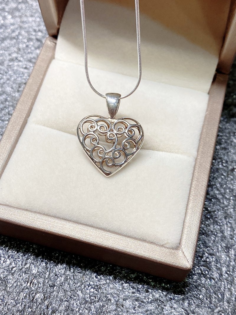 Heart-shaped hand-carved Silver made in Nepal, 925 sterling silver - สร้อยคอ - เงินแท้ 