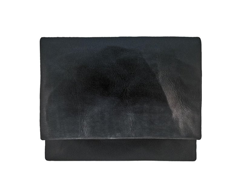 Sheep Black x Gray A4 Clutch Bag - อื่นๆ - หนังแท้ สีดำ