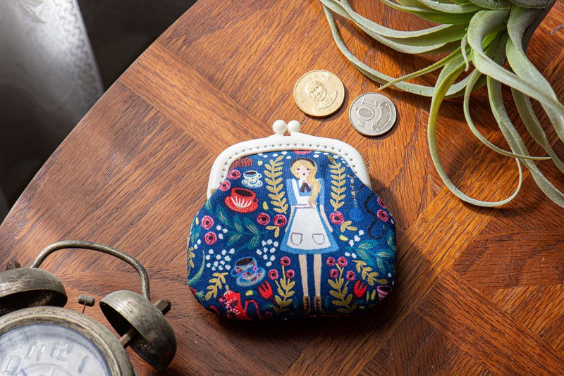 【小小愛麗絲】零錢包#小口金包#可愛#收納#復古 - 零錢包/小錢包 - 棉．麻 藍色