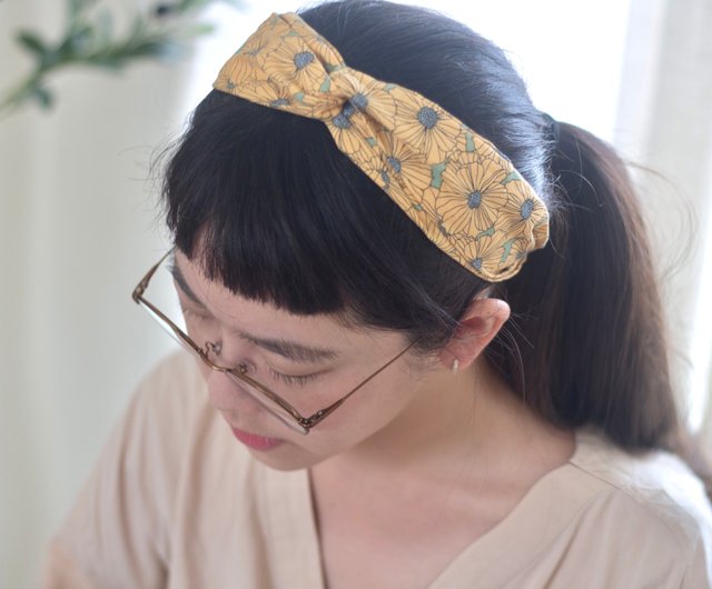 手作りのクロスヘアバンド。楊貴妃の花 - ショップ WIJ Handmade ヘア